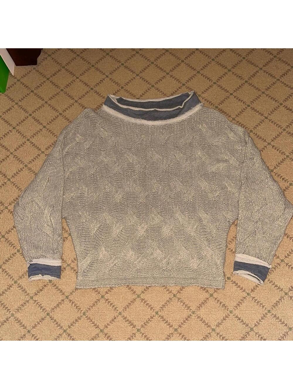 Elan Gray knit raglan sleeve sweater NWOT L